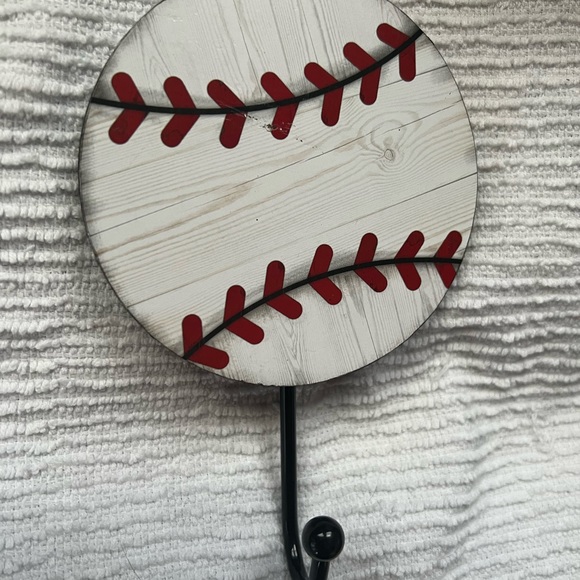 19pc Baseball Bedroom Set Glove Bat baseball bank, pull knobs, light plates, - Picture 5 of 14